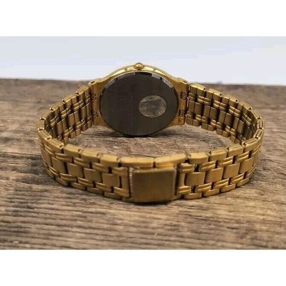 Citizen Dress Watch 31mm Japanese Movement. Gold Toned - Picture 6 of 11